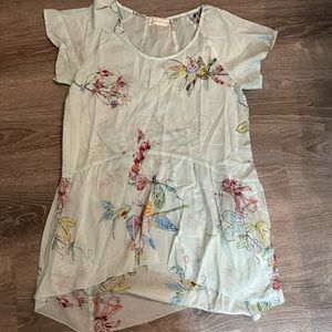 4 Love And Liberty Tunic Top